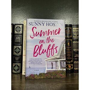 Summer on the Bluffs By Sunny Hostin Hardcover Book
